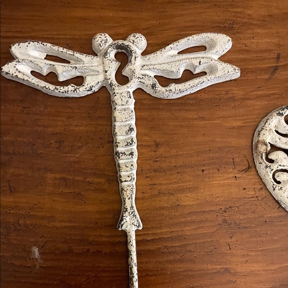 Four Rustic Wall Hooks - Picture 3 of 6